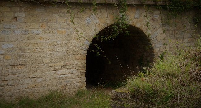 Escape game Bureau 401 : Entrée de l'abris traverse